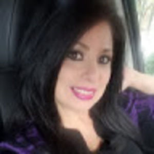 Meet your Posher, Idalia